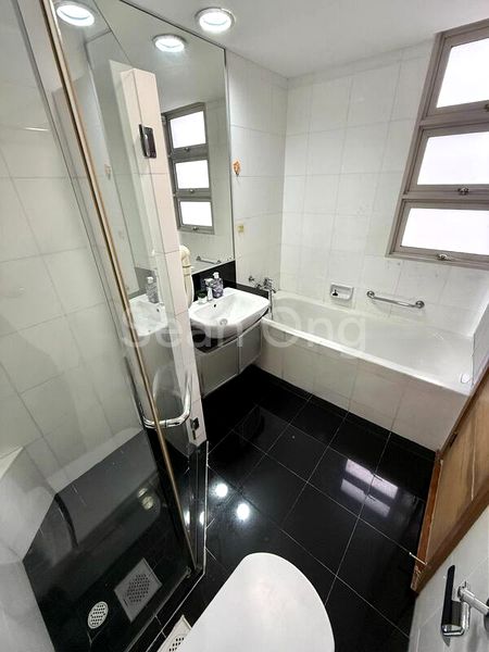 Room (Condo) for Rent in  Le Crescendo - Image 7